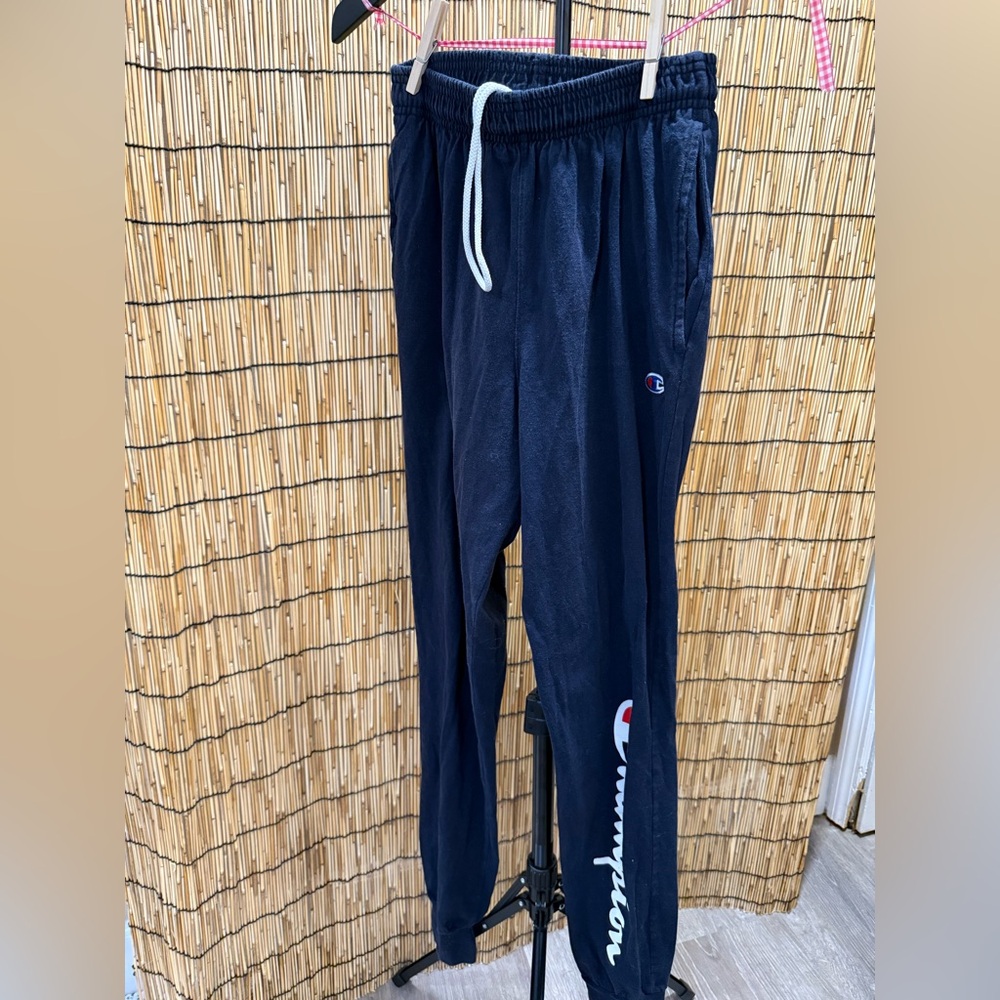 Champion Navy Drawstring Athletic Joggers with Logo. sweatpants
